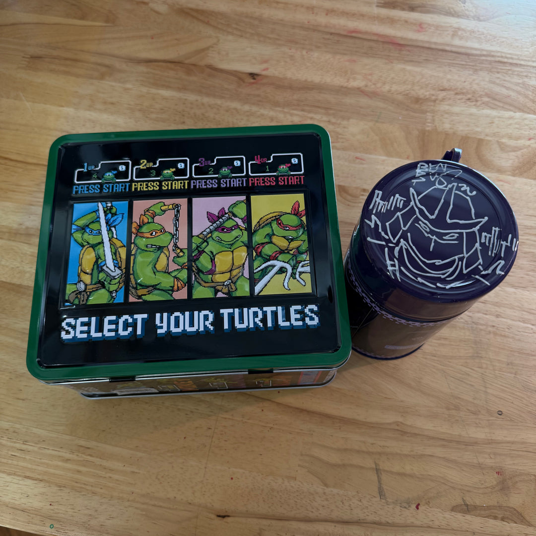TMNT LUNCHBOX W/ THERMOS - SIGNED & SKETCHED
