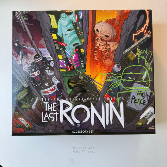 NECA - LAST RONIN - ACCESSORY PACK - SIGNED & SKETCHED